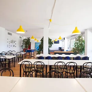 Di Bergamo Albergue