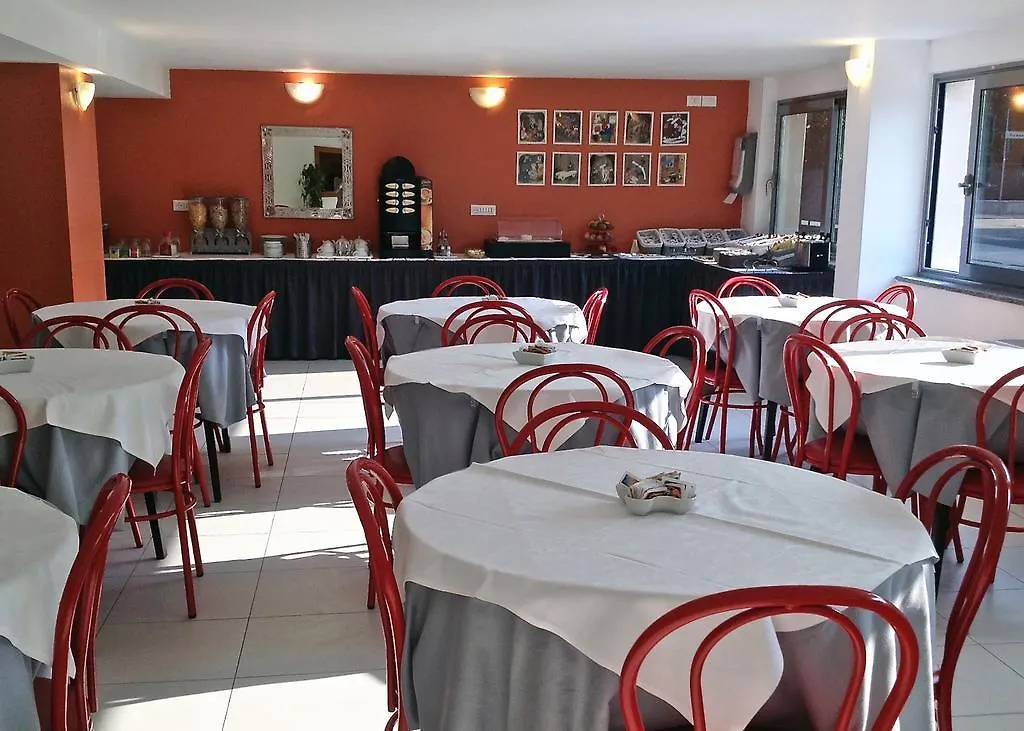 Hotel Forum Rozzano 3*,  Olaszország